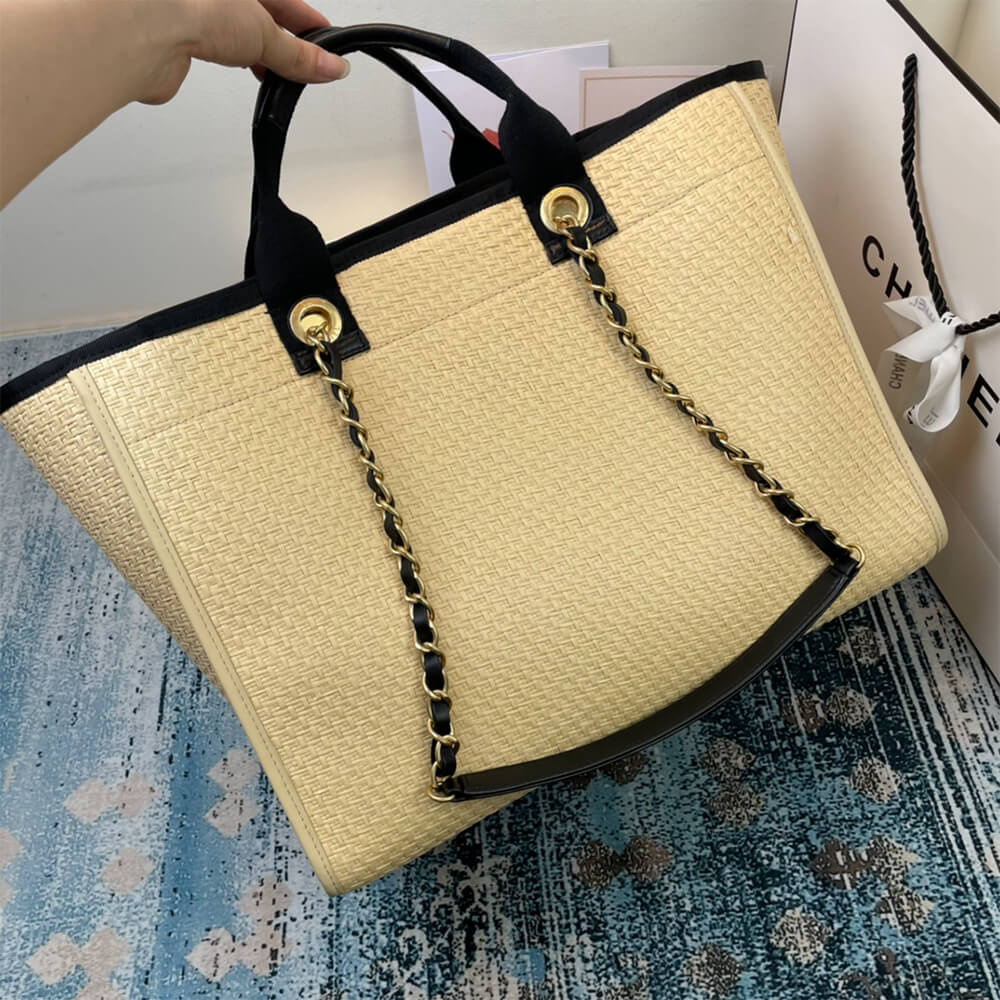 Chanel Deauville Large