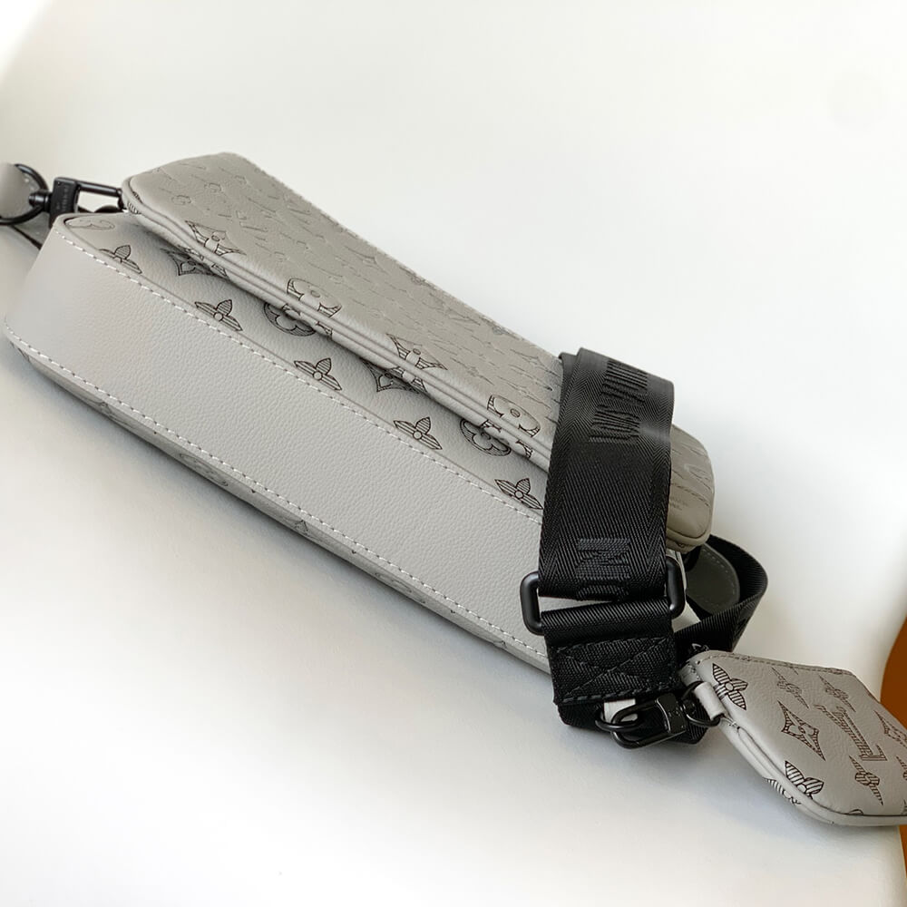 Louis Vuitton Rio Messenger