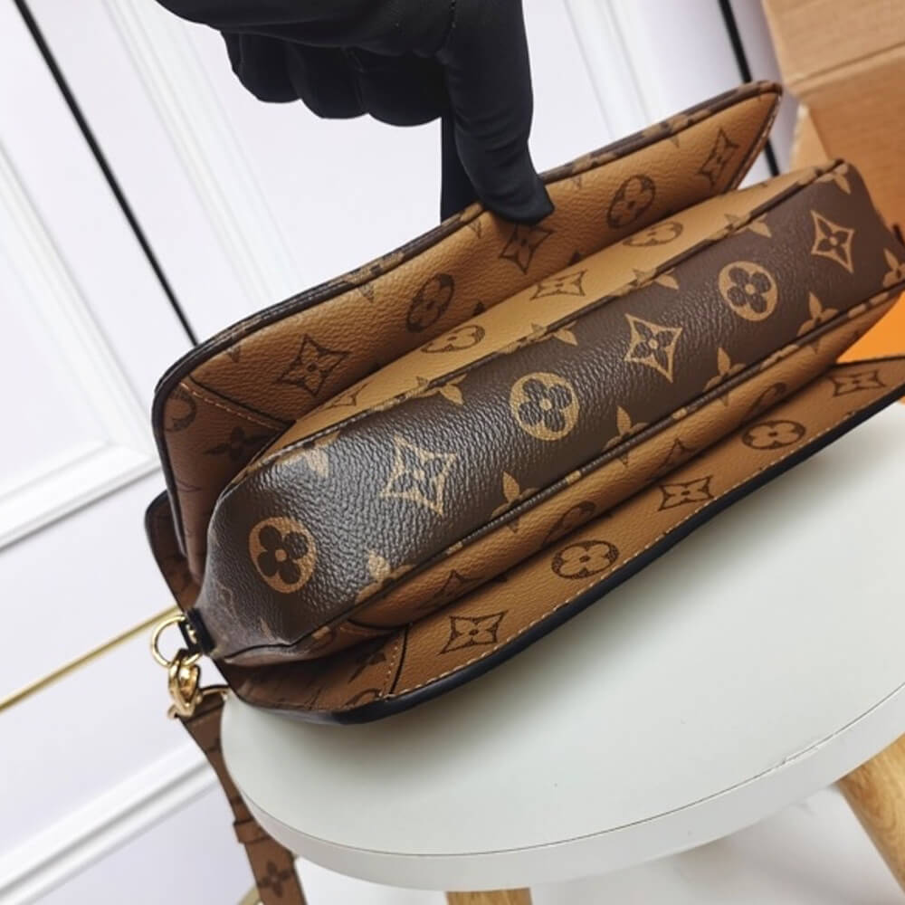 Louis Vuitton Pochette Métis