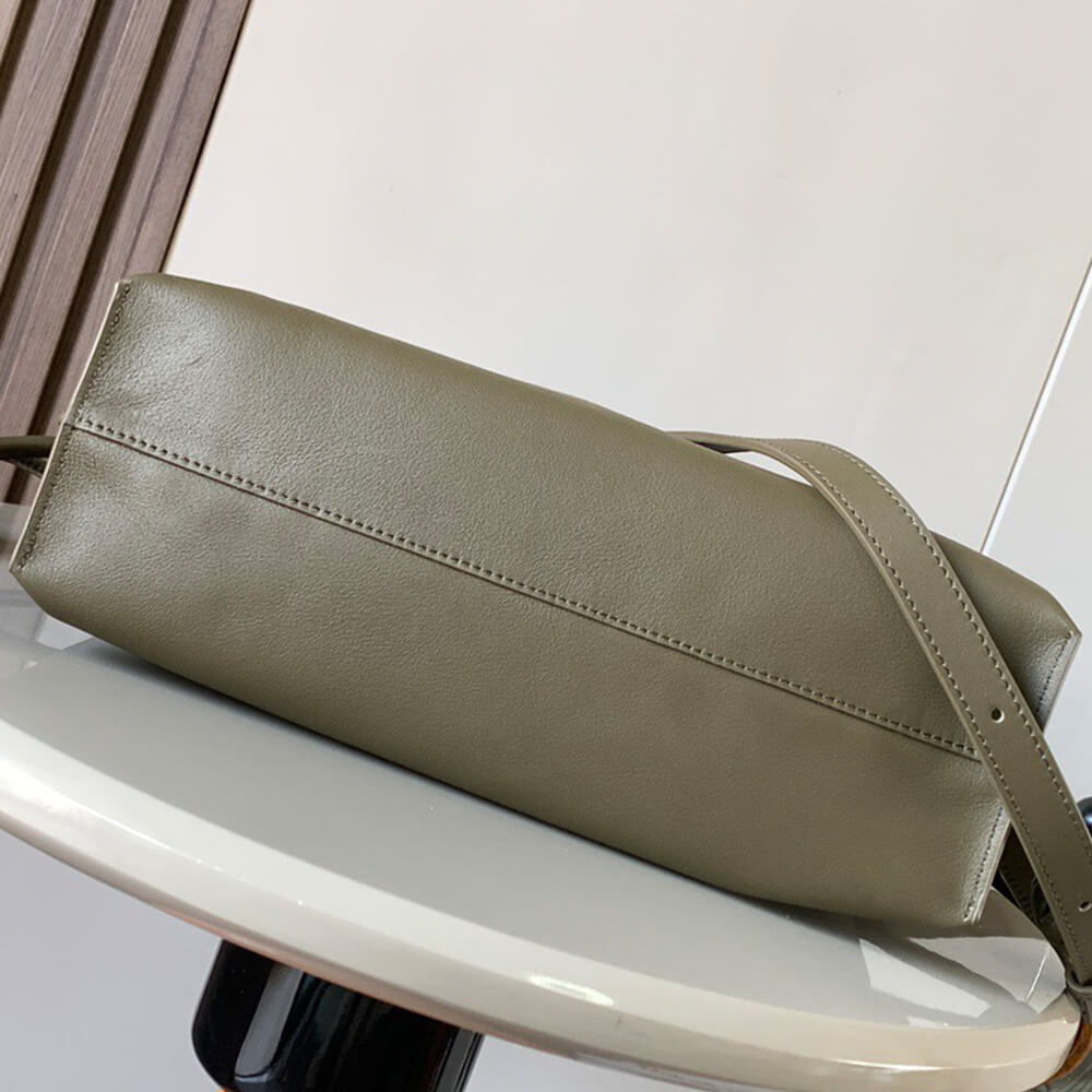 Loewe Medium Flamenco