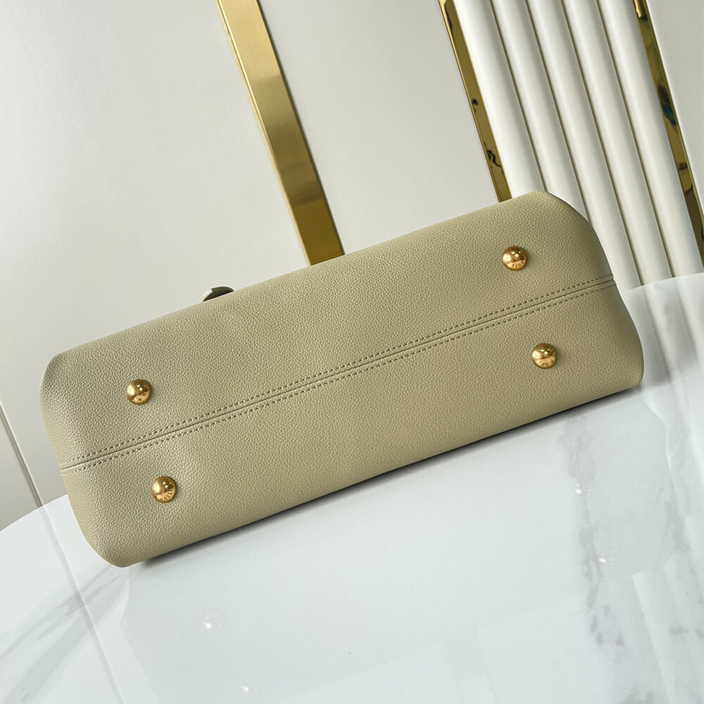 Louis Vuitton Low Key MM