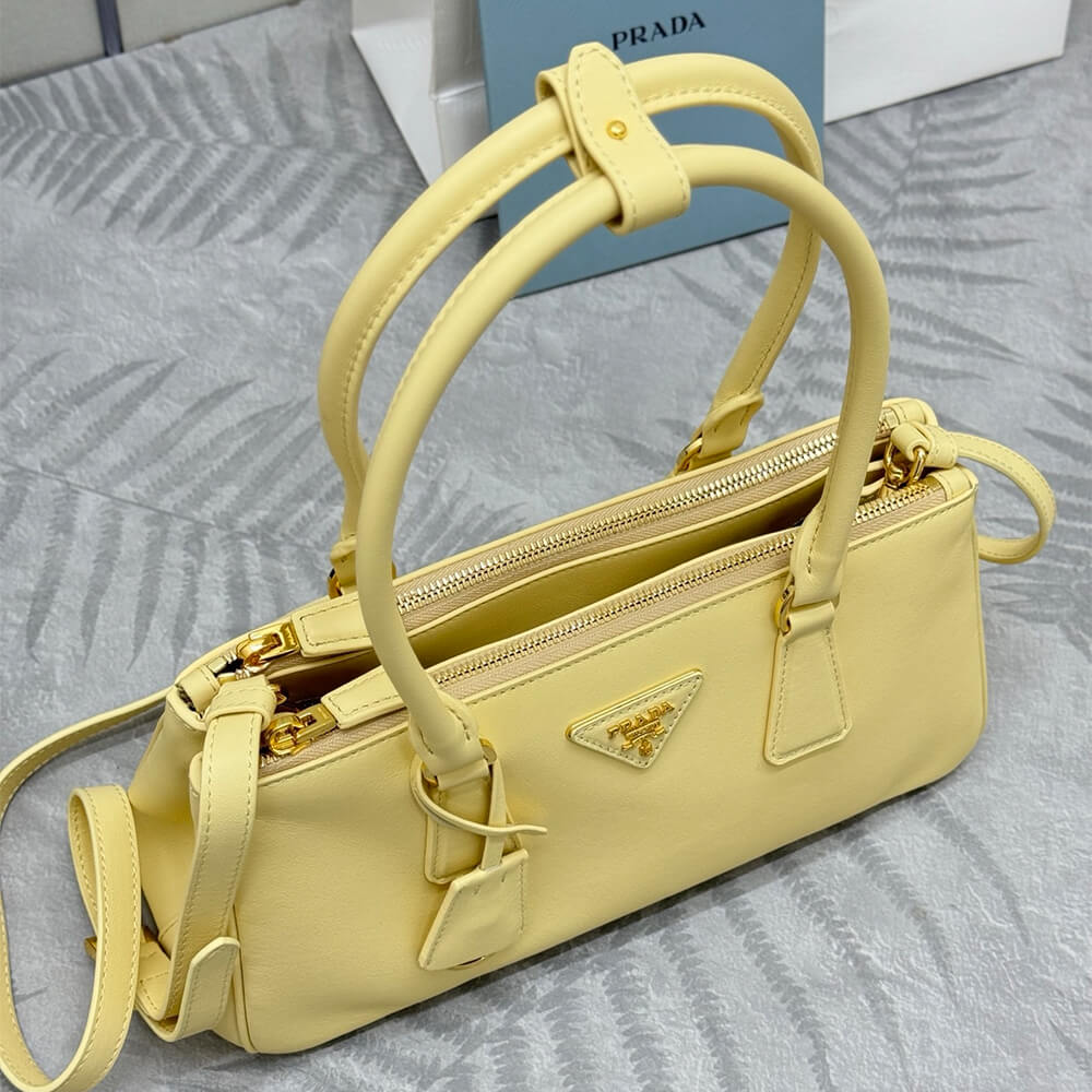 Prada Galleria Medium