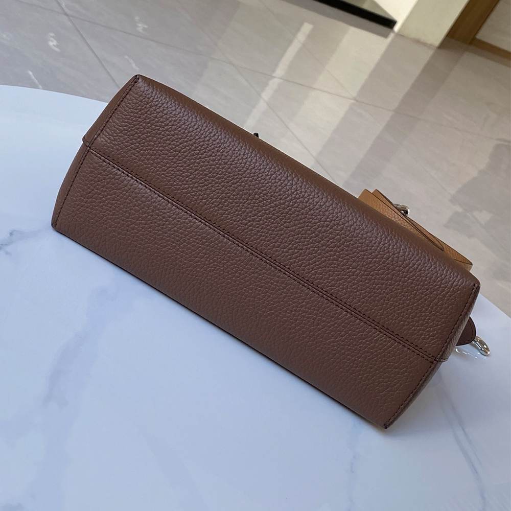 Fendi By The Way Selleria Medium