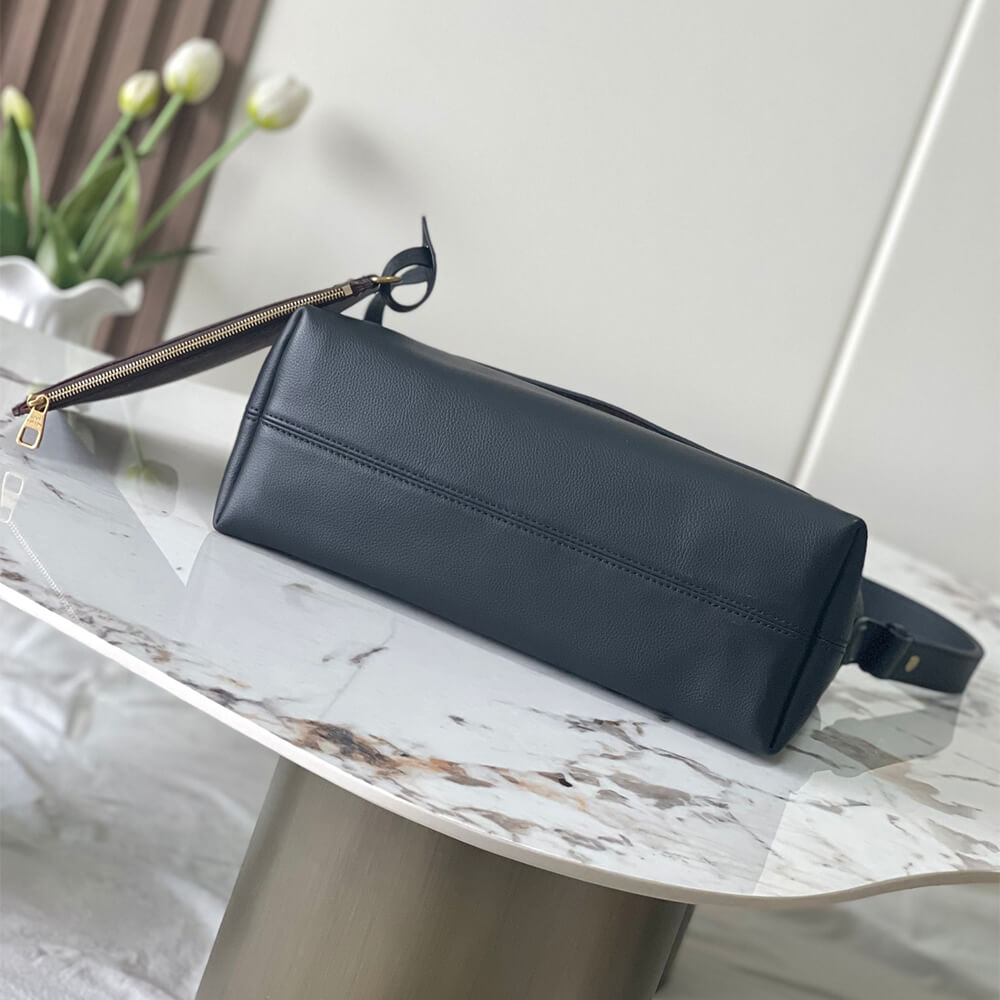 Louis Vuitton Low Key Messenger