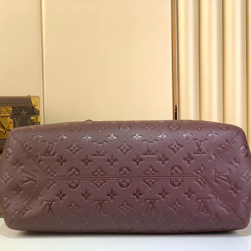 Louis Vuitton All In One MM