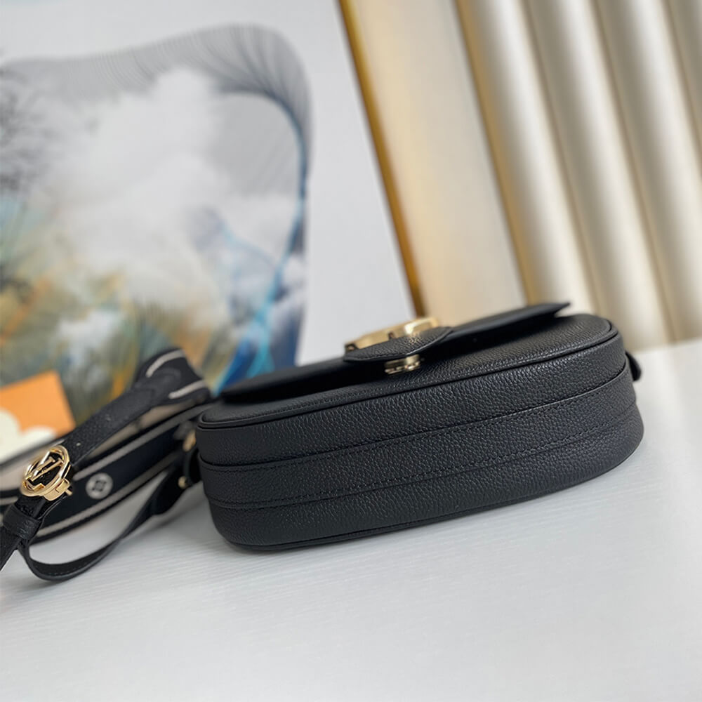 Louis Vuitton Pont 9 Soft