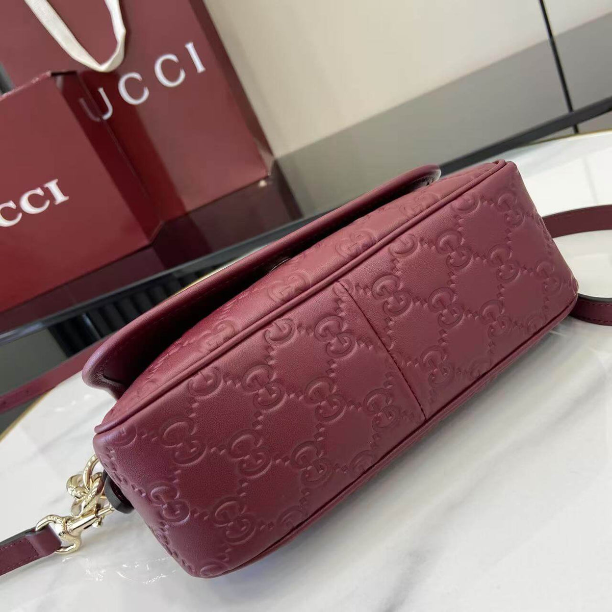 Gucci Emblem Small