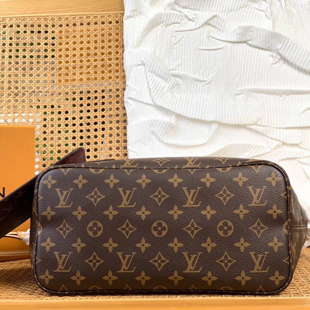 Louis Vuitton Neverfull MM