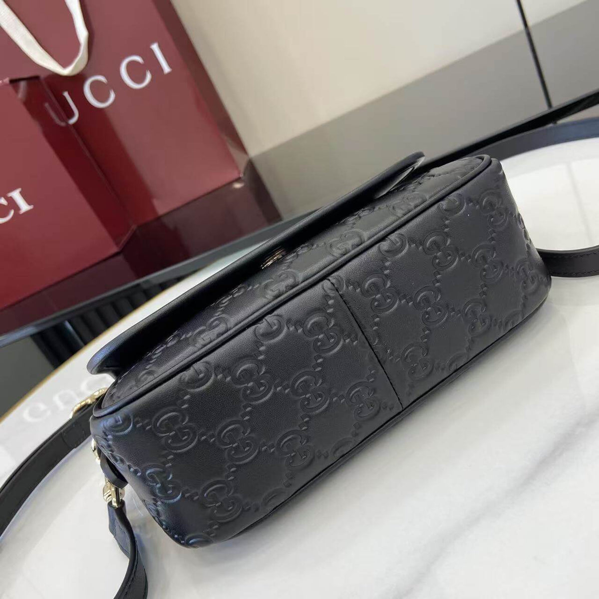Gucci Emblem Small