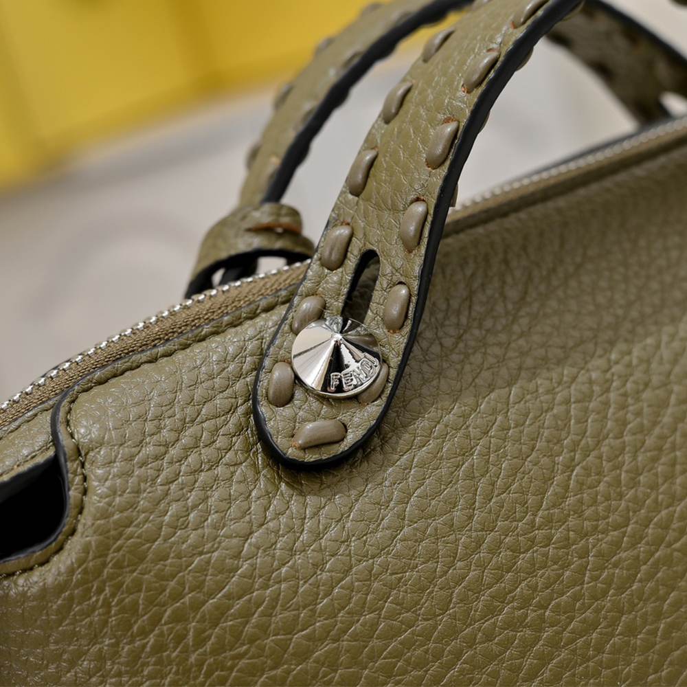 Fendi By The Way Selleria Medium
