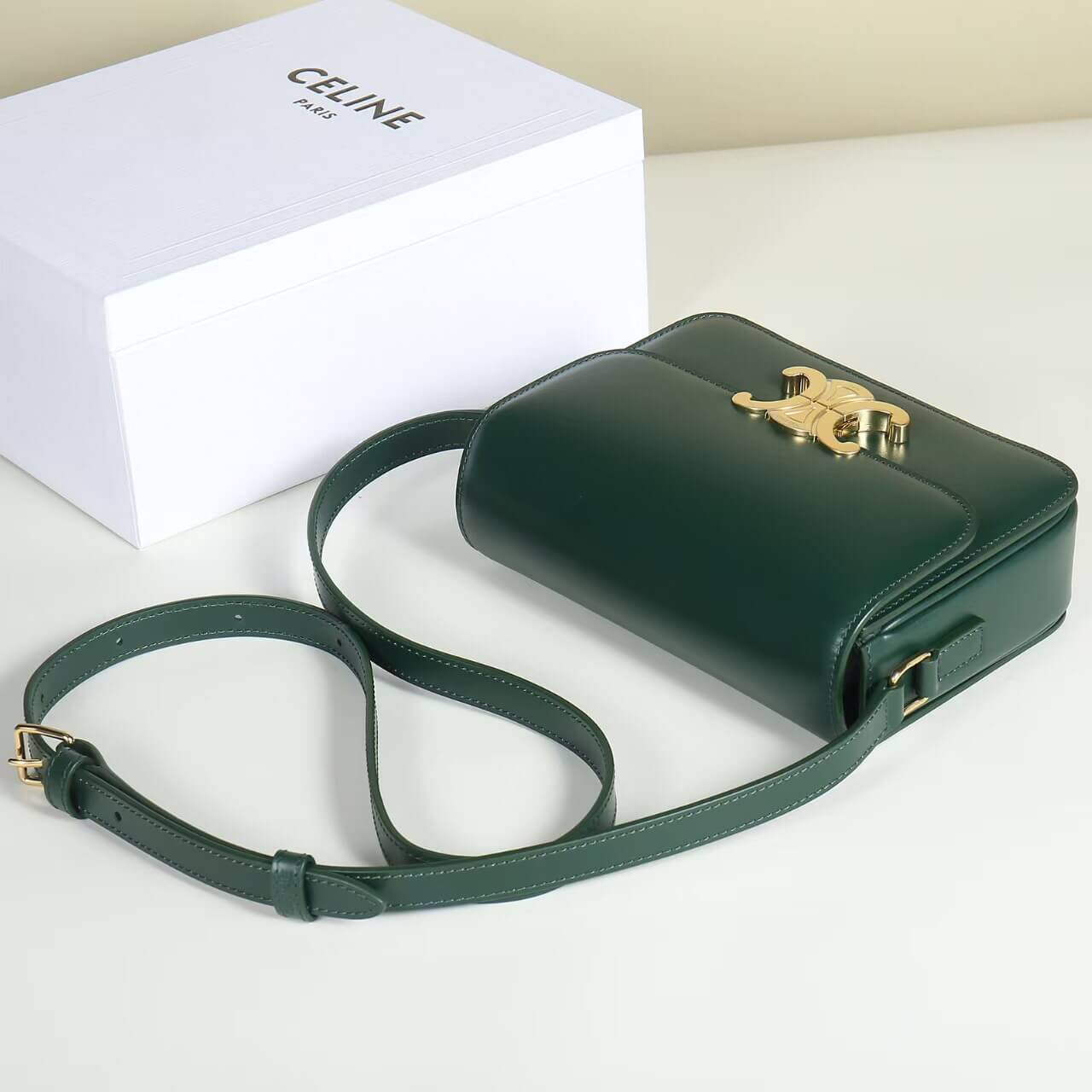 CELINE TEEN TRIOMPHE handbag(HIGH-END GRADE)