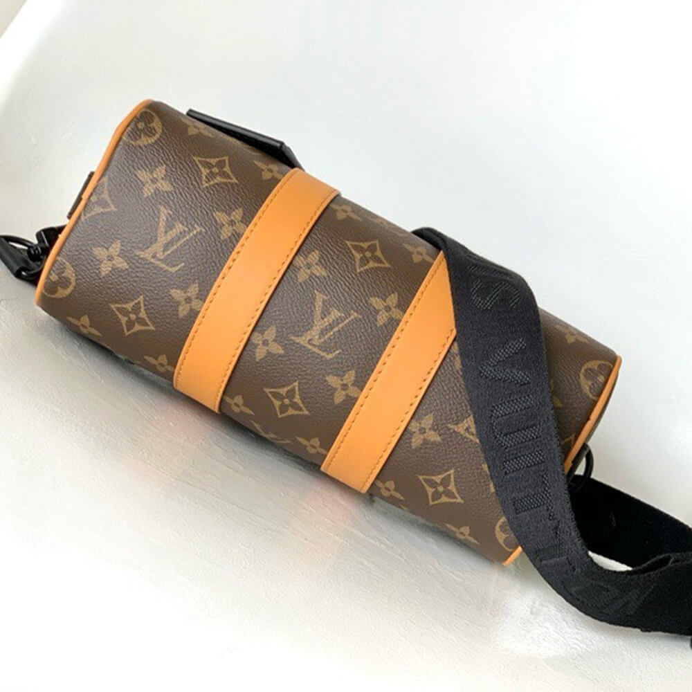 Louis Vuitton Keepall Bandoulière 25