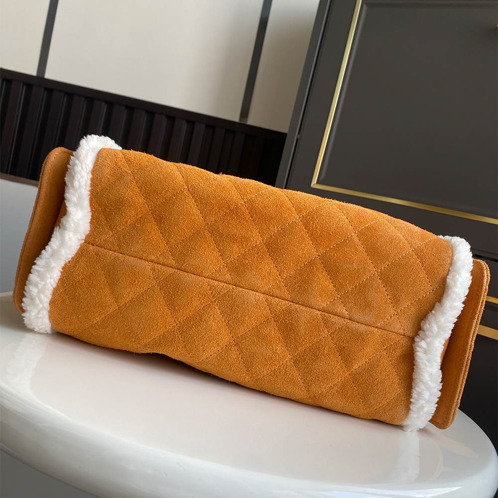 CHANEL 25 Small Handbag(High-end grade)