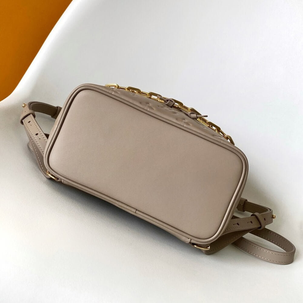Louis Vuitton Coussin PM