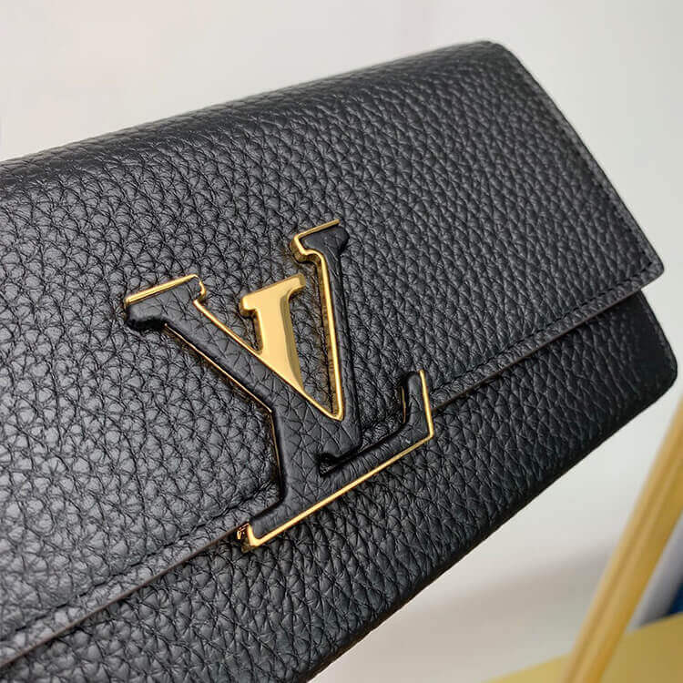 Louis Vuitton Capucines Wallet