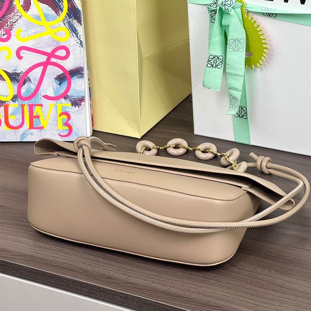 Loewe Medium Ola bag