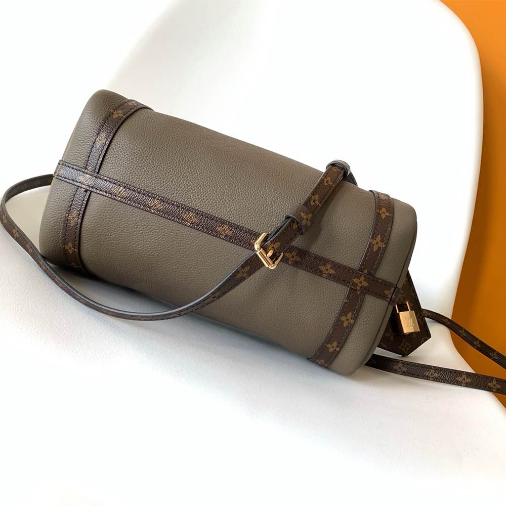 Louis Vuitton Express PM