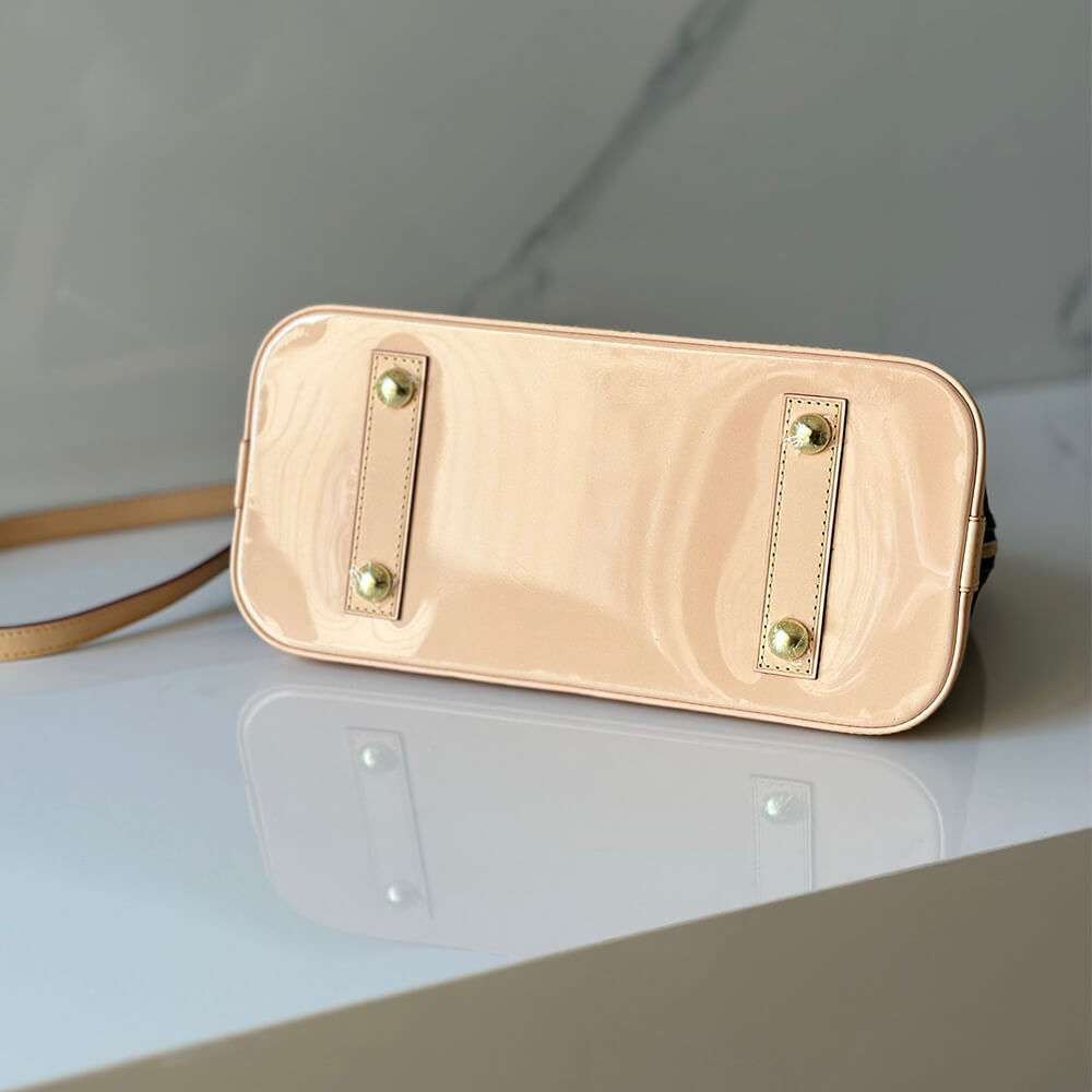 Louis Vuitton Alma PM