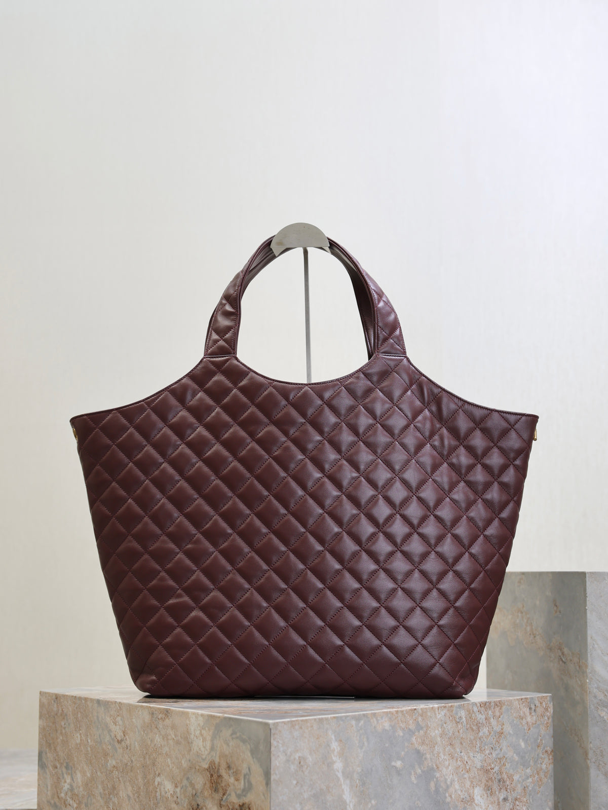 Ysl Icare Maxi