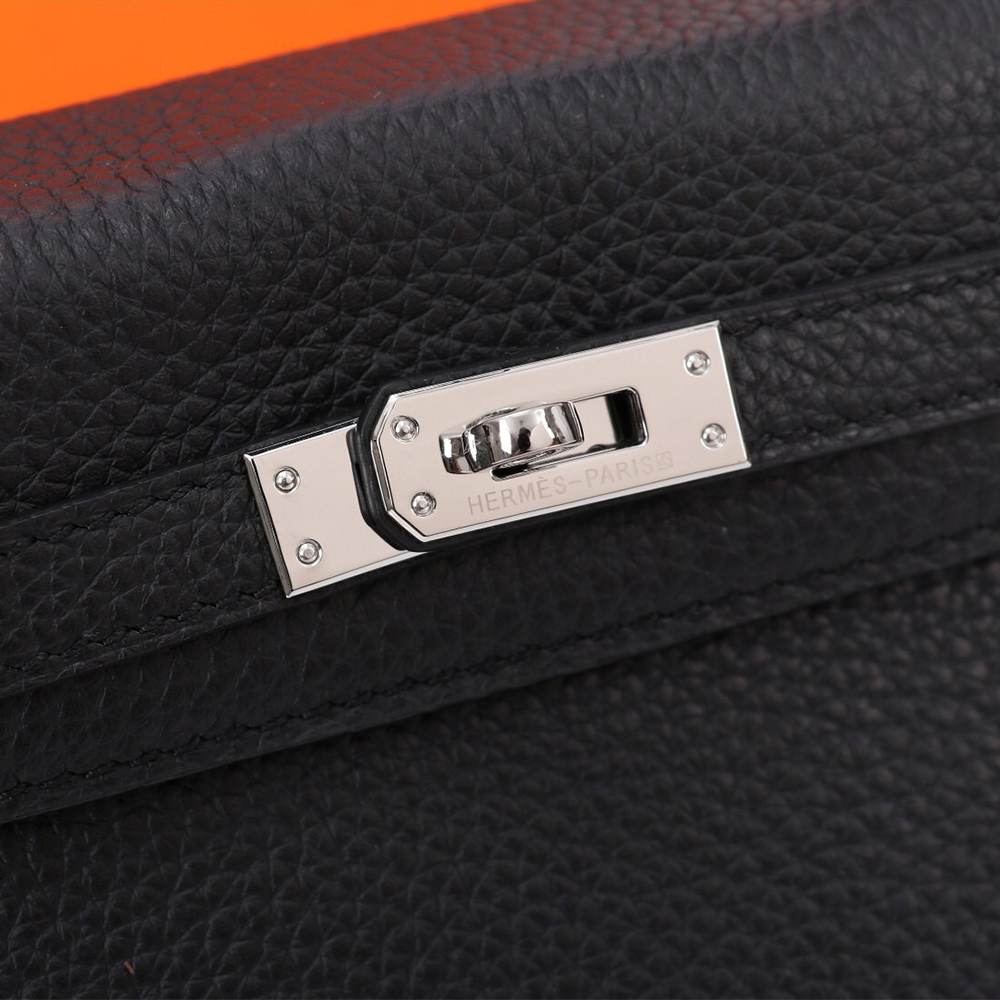 Hermes Kelly 28