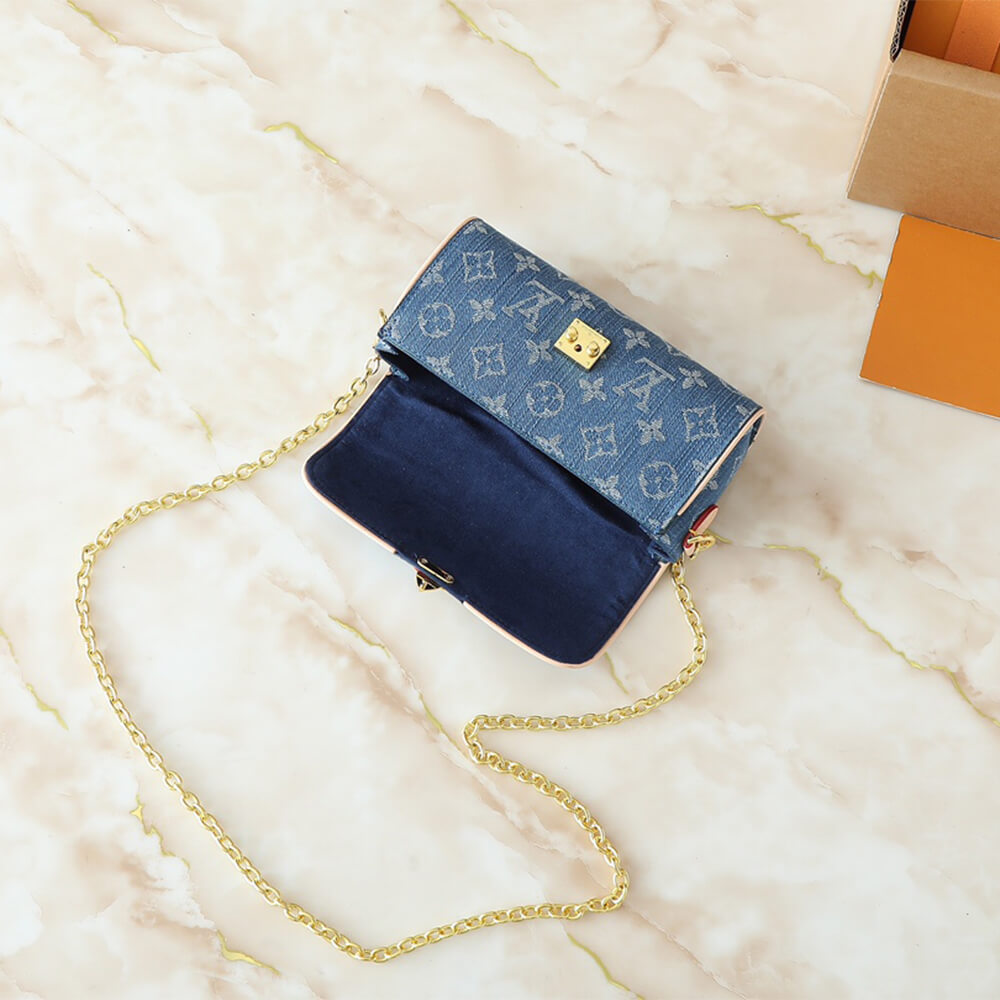 Louis Vuitton Pochette Camille