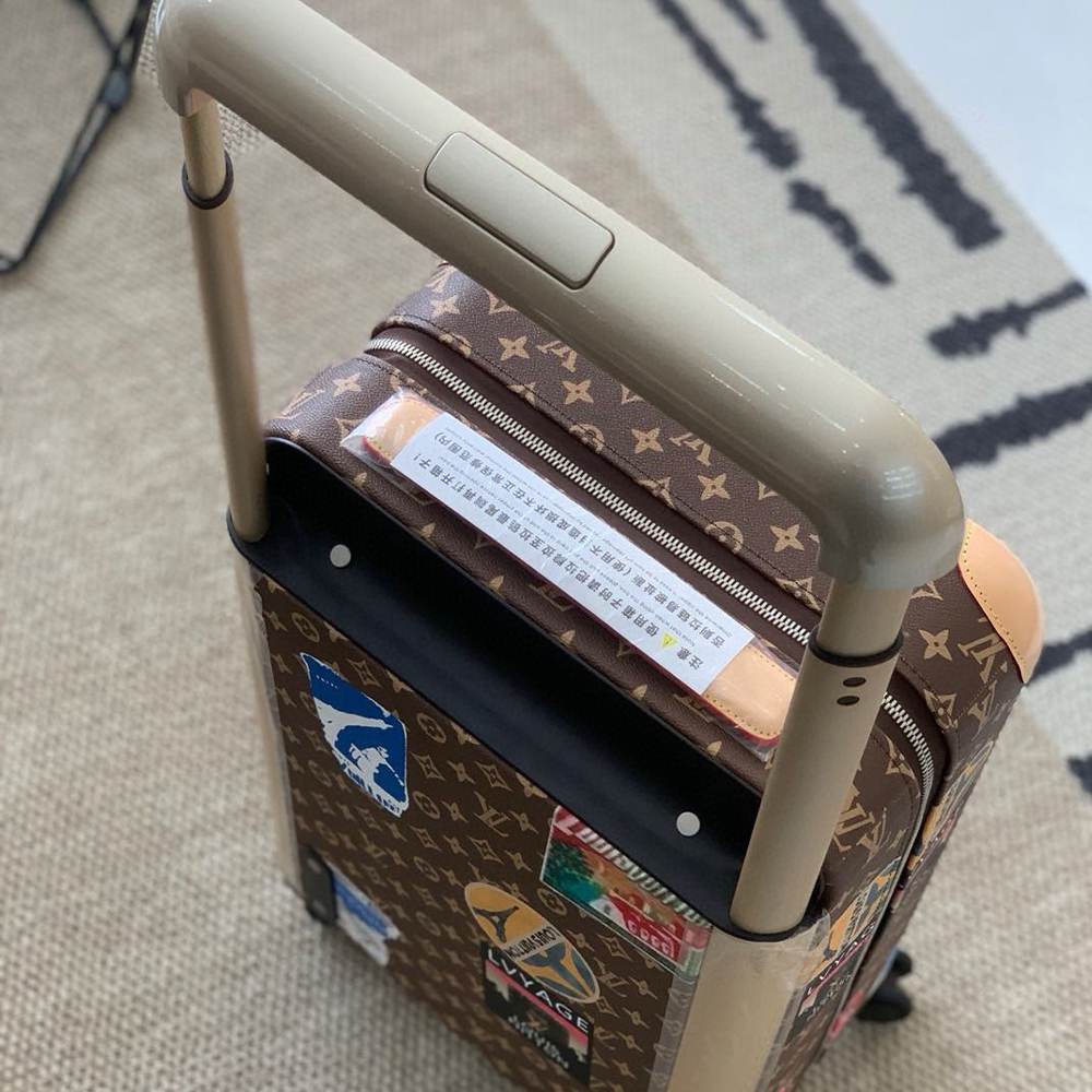 Louis Vuitton Horizon 55