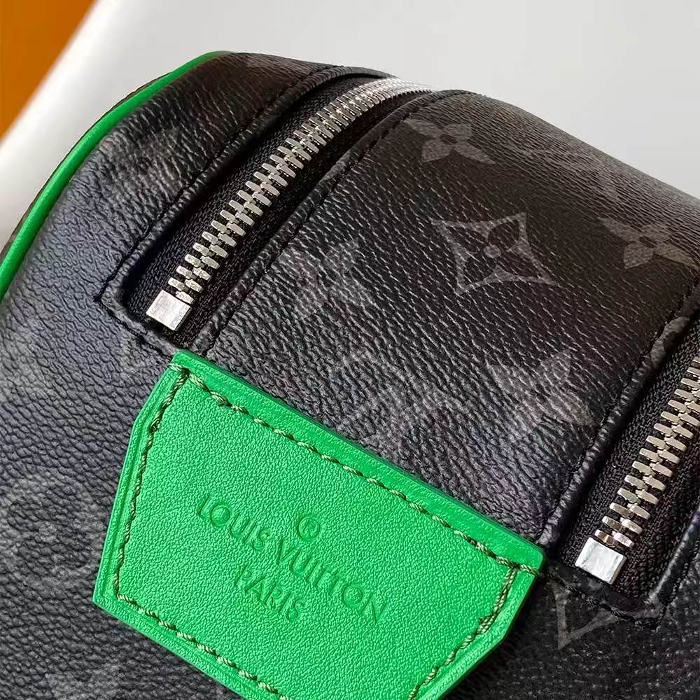 Louis Vuitton Dopp Kit