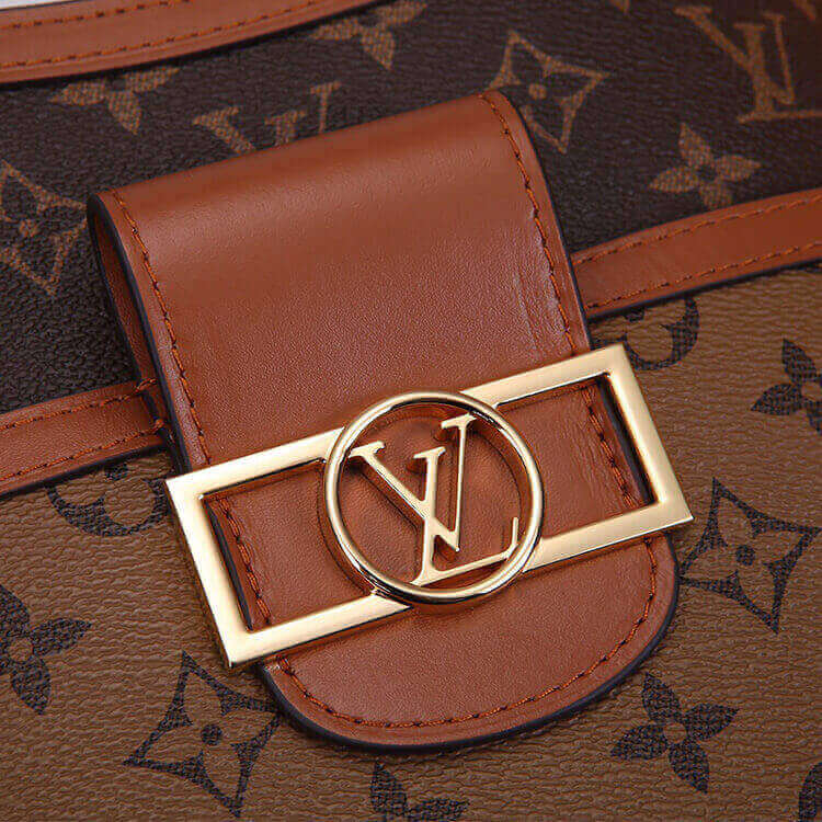 Louis Vuitton Hobo Dauphine PM