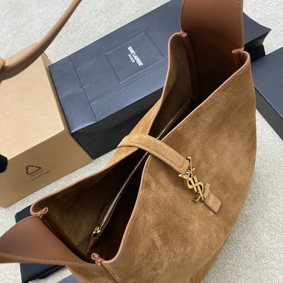 Ysl Large Le 5 À 7 Suede