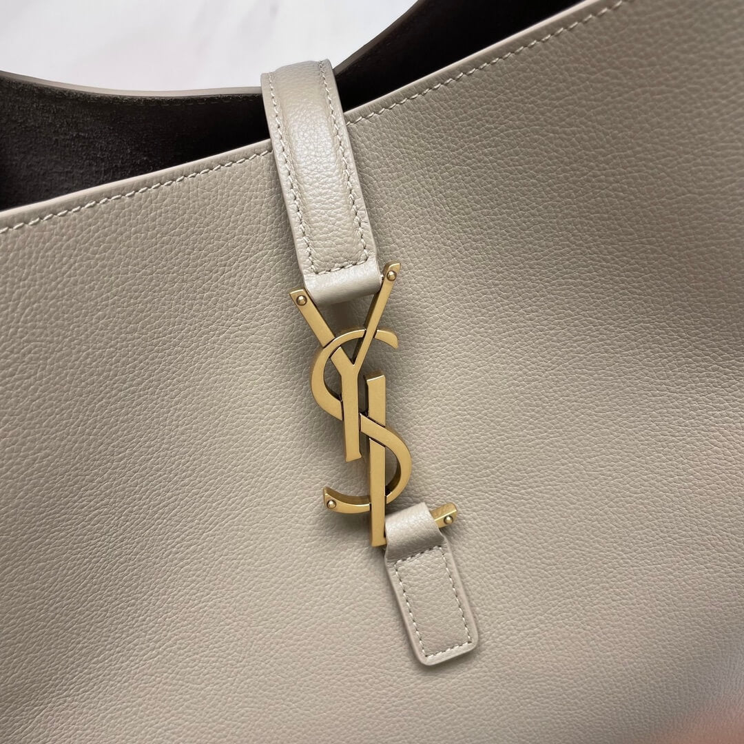 Ysl Le 5 À 7 Large