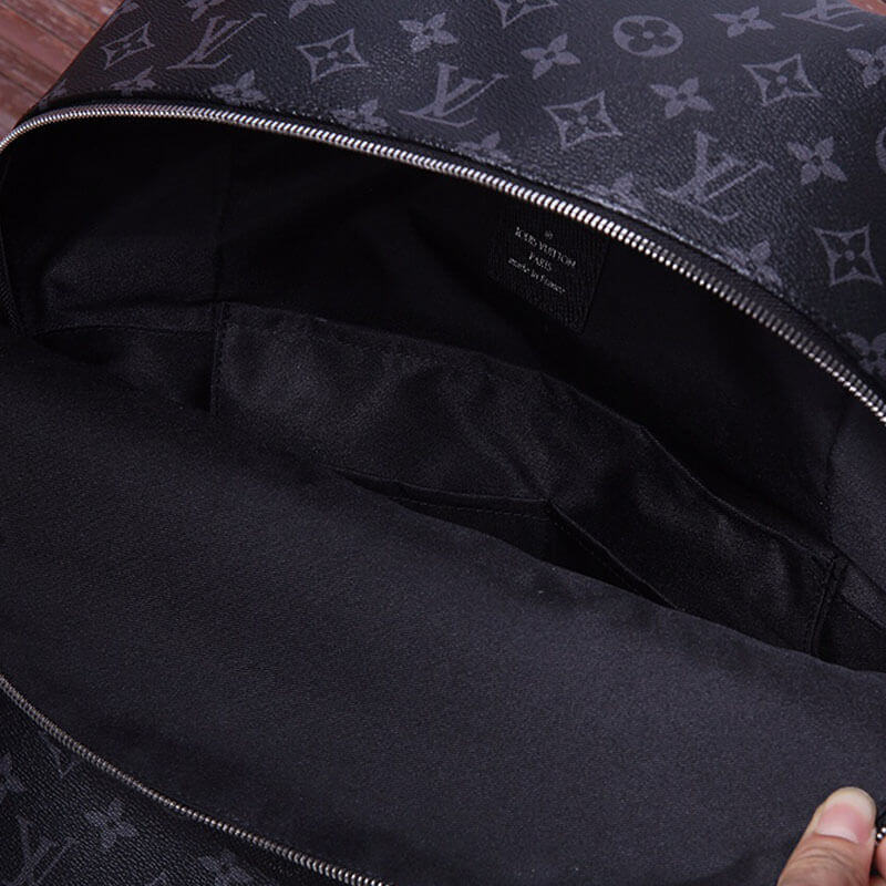 Louis Vuitton Discovery PM