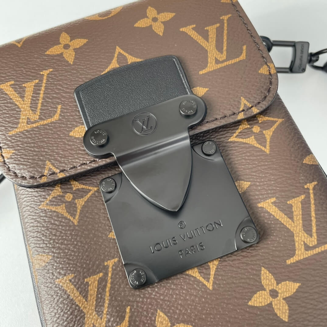 Louis Vuitton S-Lock Vertical
