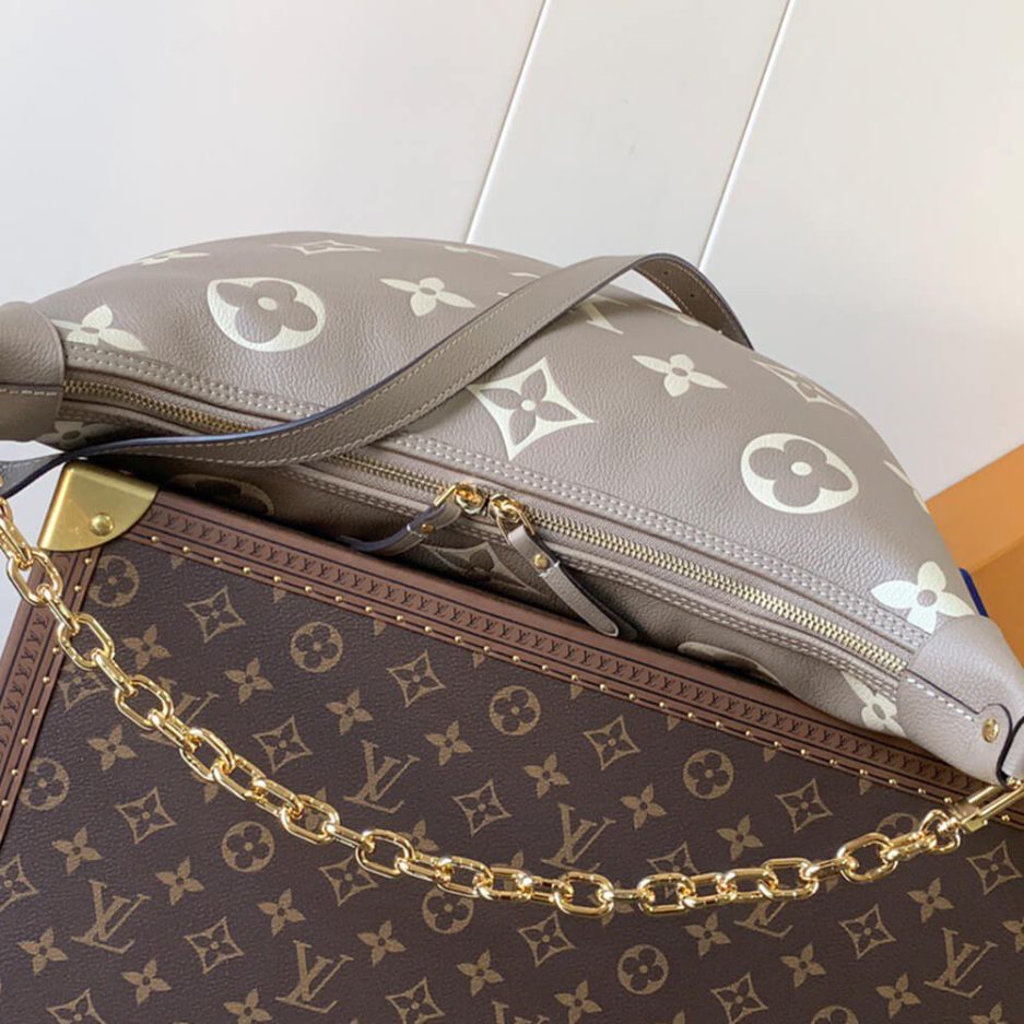 Louis Vuitton Loop Hobo
