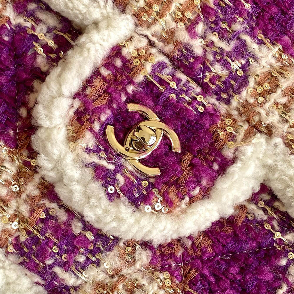 CHANEL MAXI FLAPBAG(HIGH-END GRADE)