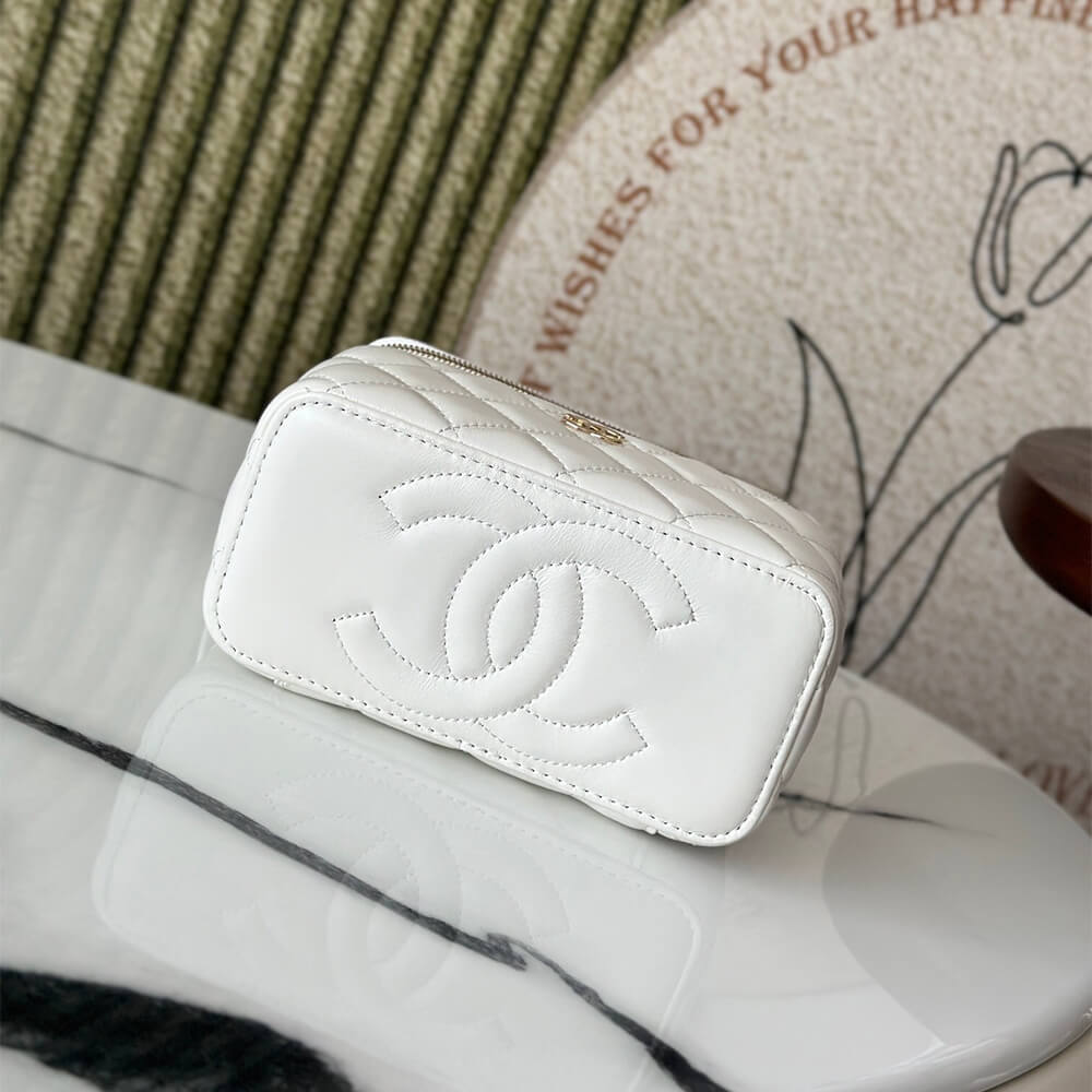 Chanel Long Vanity
