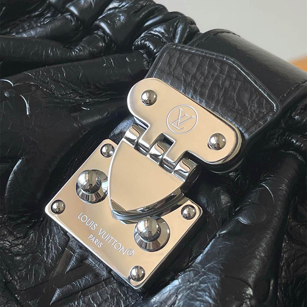 LV Pochette Sling PM(HIGH-END GRADE)