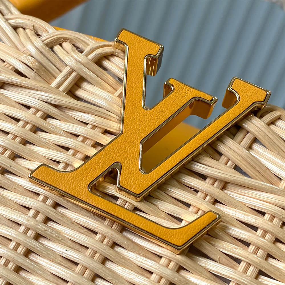 Louis Vuitton Capucines BB