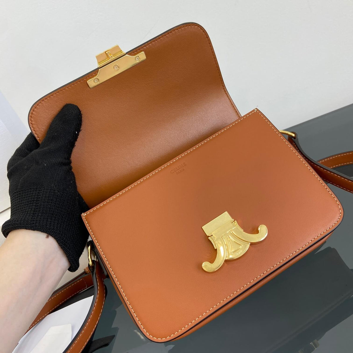 Celine Teen Triomphe