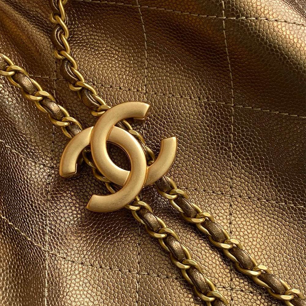 Chanel 25 Medium