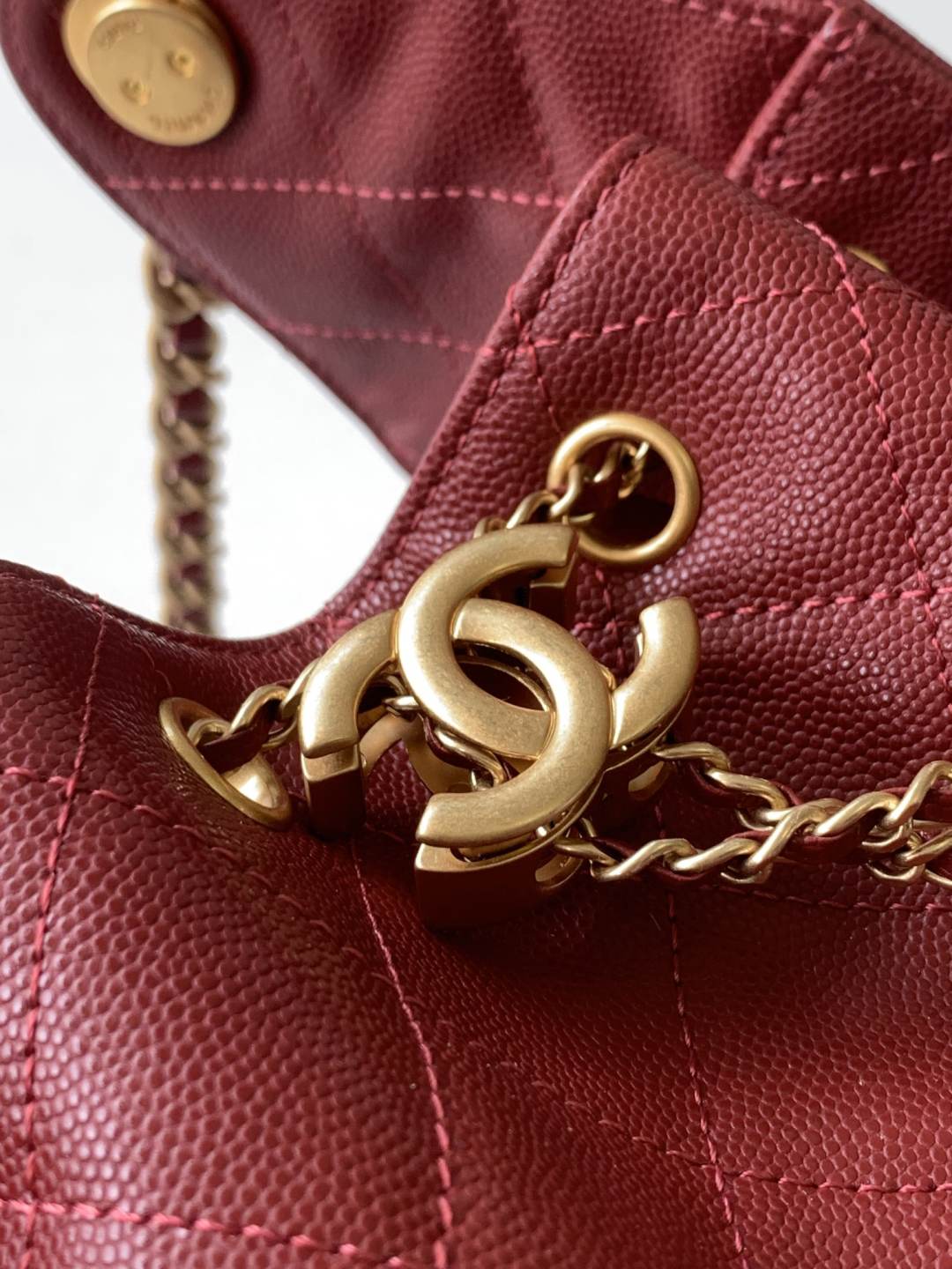 Chanel 25 Medium