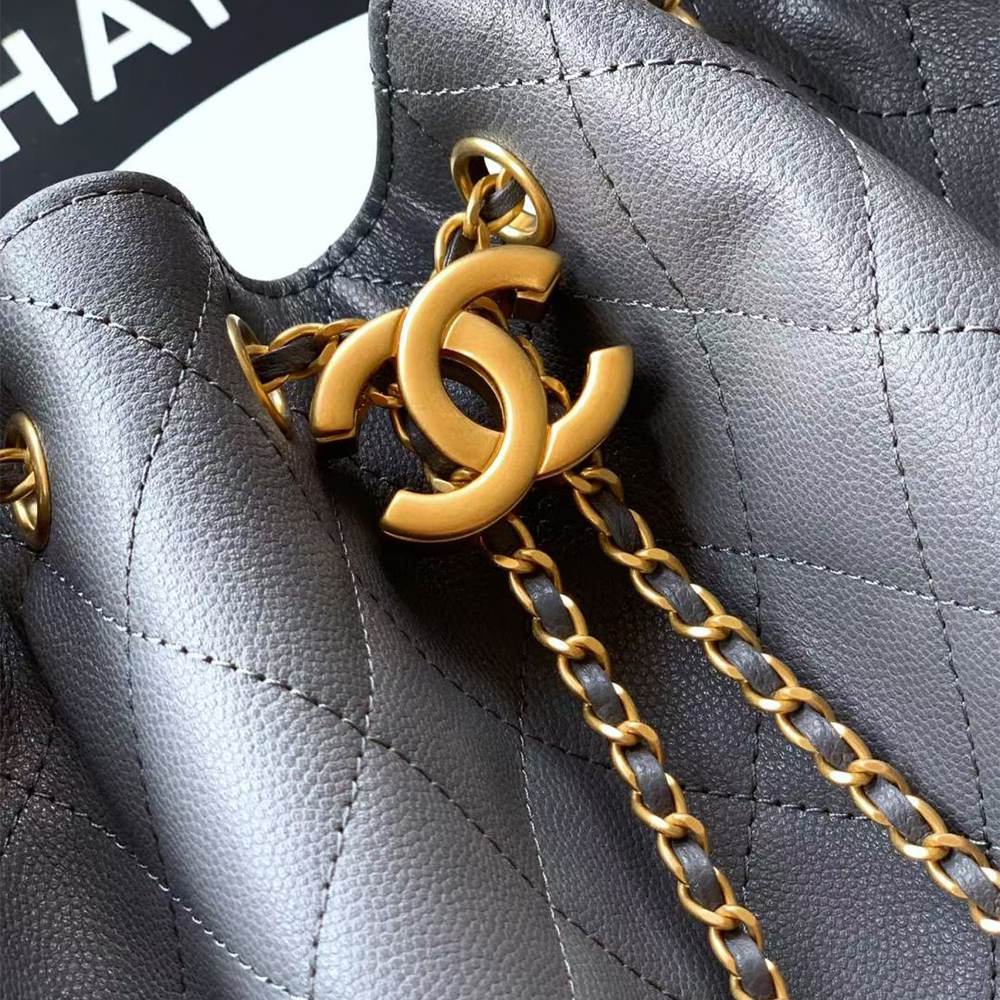 CHANEL 25 Medium Handbag(High-end grade)
