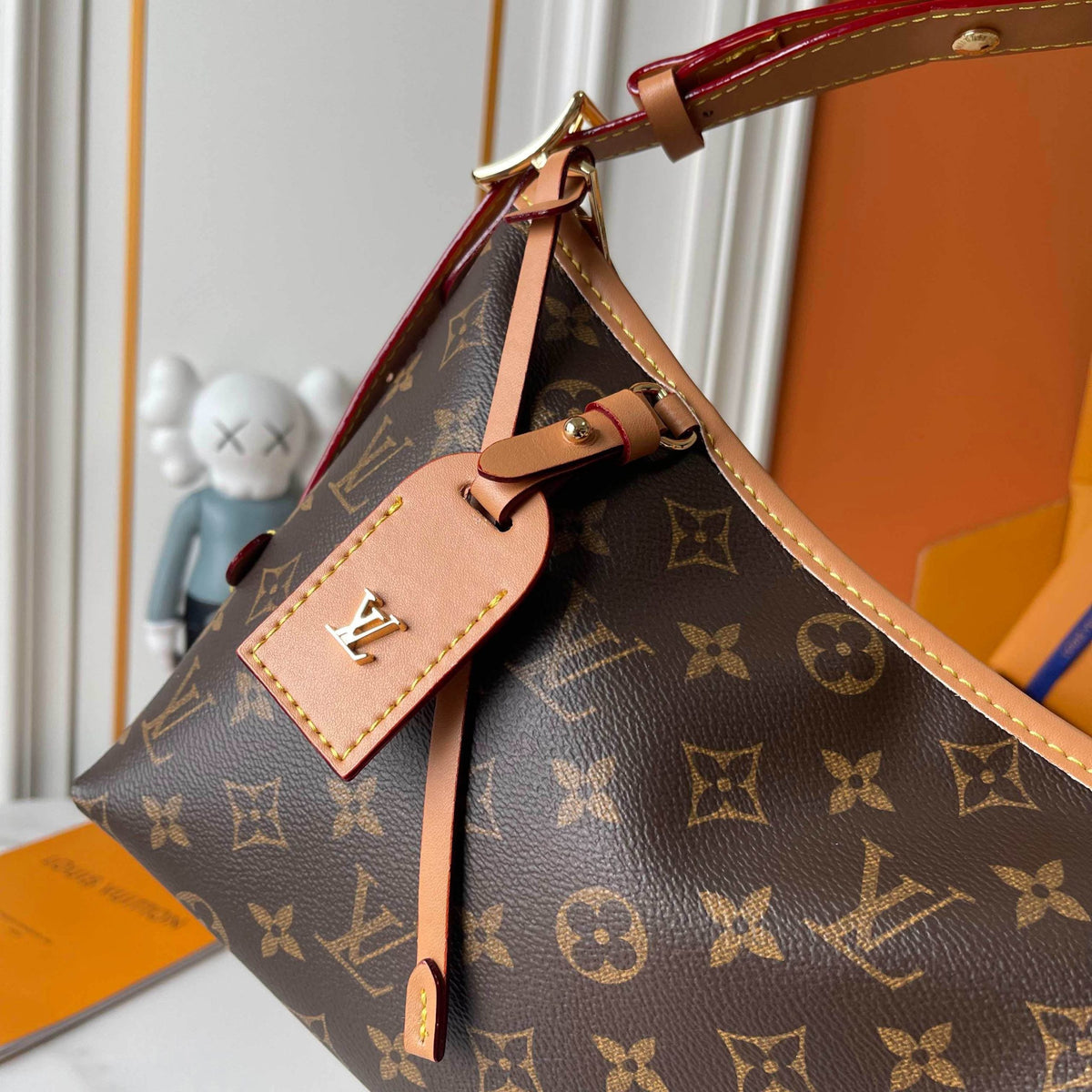 Louis Vuitton CarryAll East West