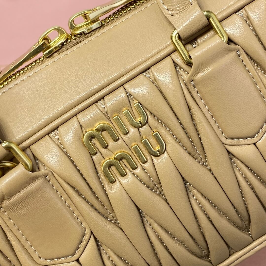 MiuMiu Large Arcadie