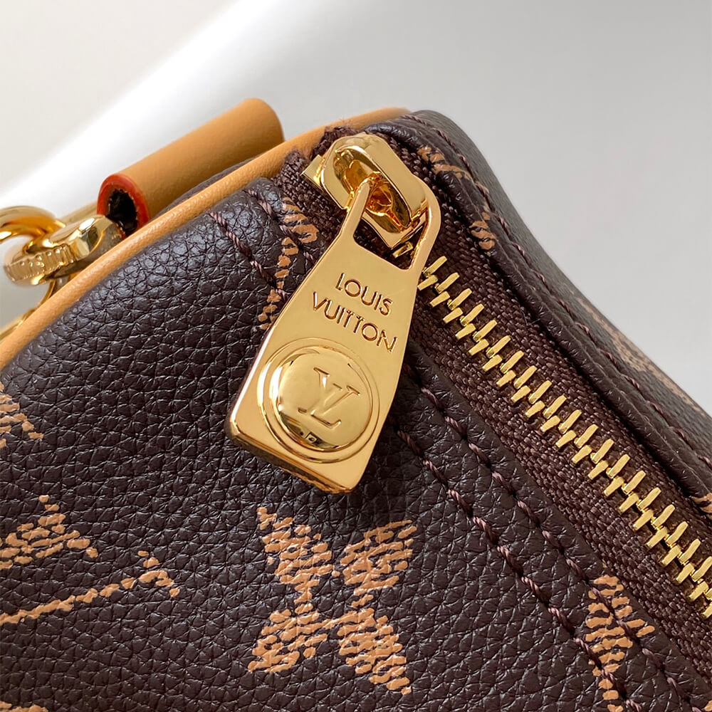 Louis Vuitton Keepall Bandoulière 25