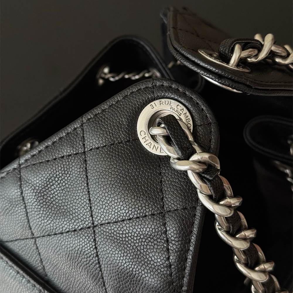 CHANEL 25 Small Handbag(HIGH-END GRADE)