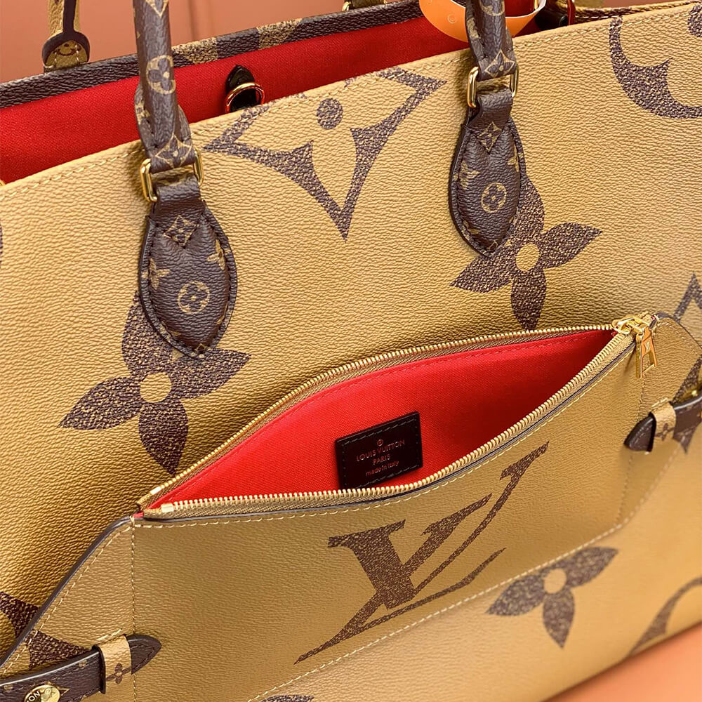 Louis Vuitton OnTheGo Voyage