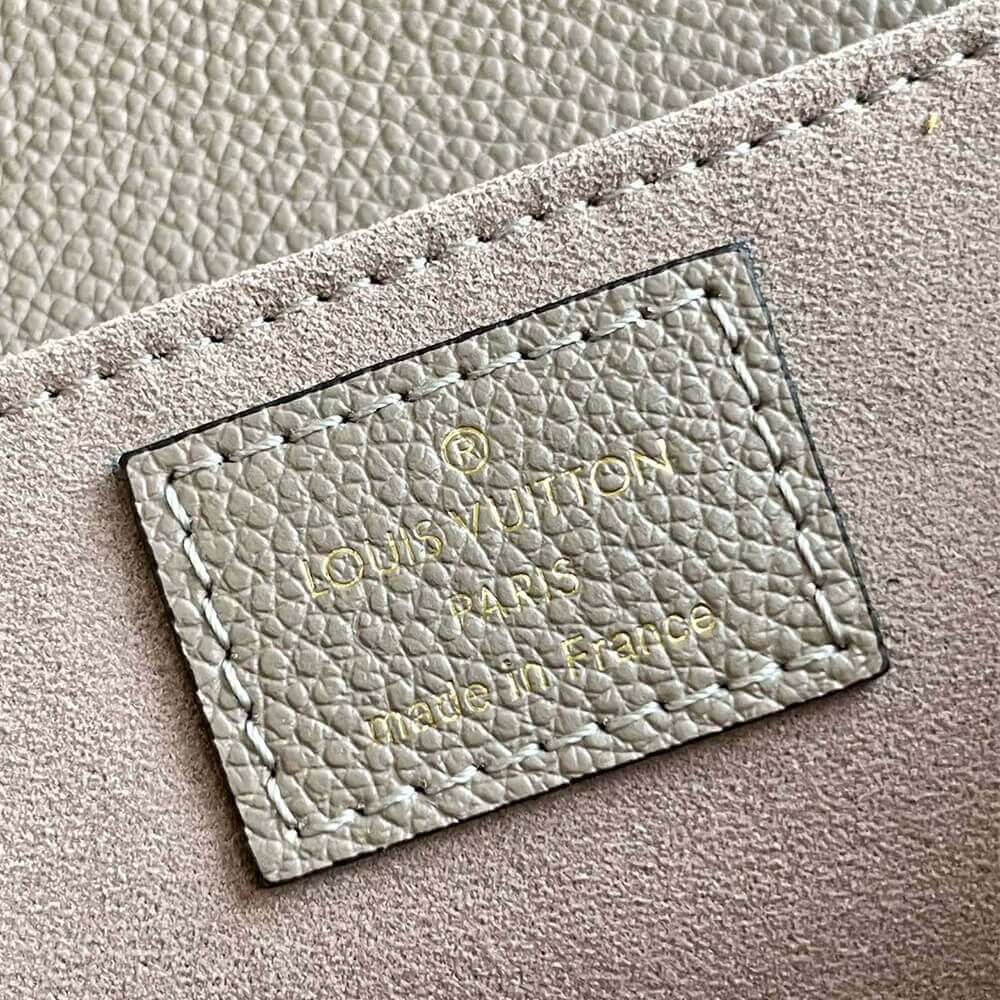 Louis Vuitton Pochette Métis East West
