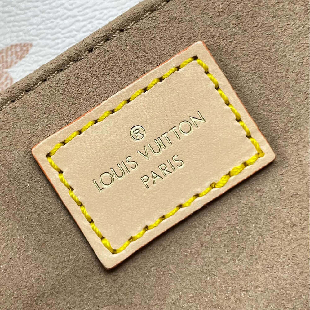 Louis Vuitton Pochette Métis East West
