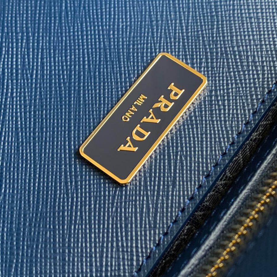 Prada Galleria Saffiano Medium