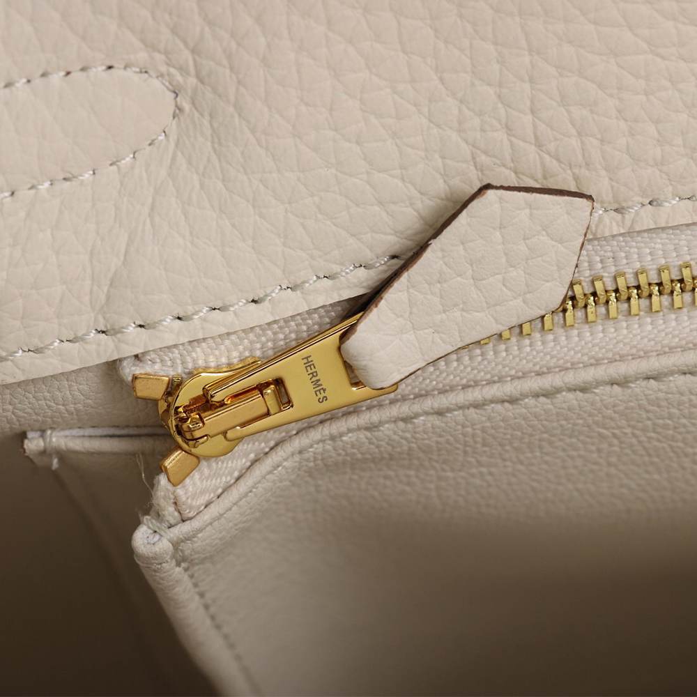 Hermes Kelly 28